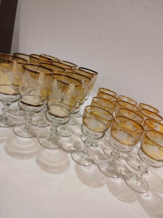 Вінтажні келихи 150мл-12шт та чарки 75мл-12шт богемське скло СССР 70-р