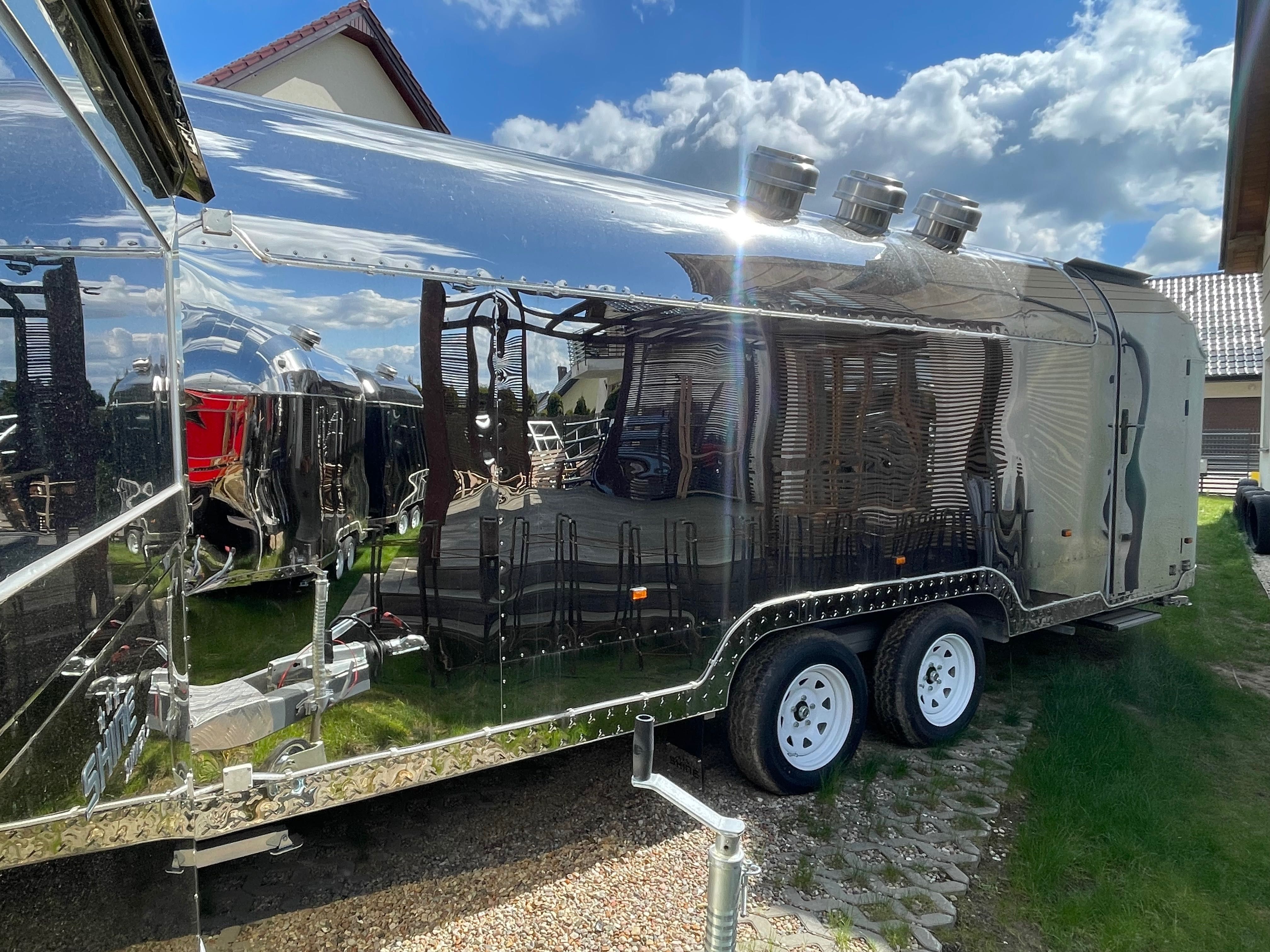 Nowa Przyczepa gastronomiczna SHINE Summer 6,5m Food Truck foodtruck