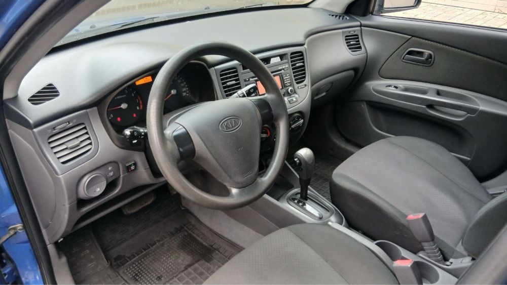 Kia Rio 2008 автомат