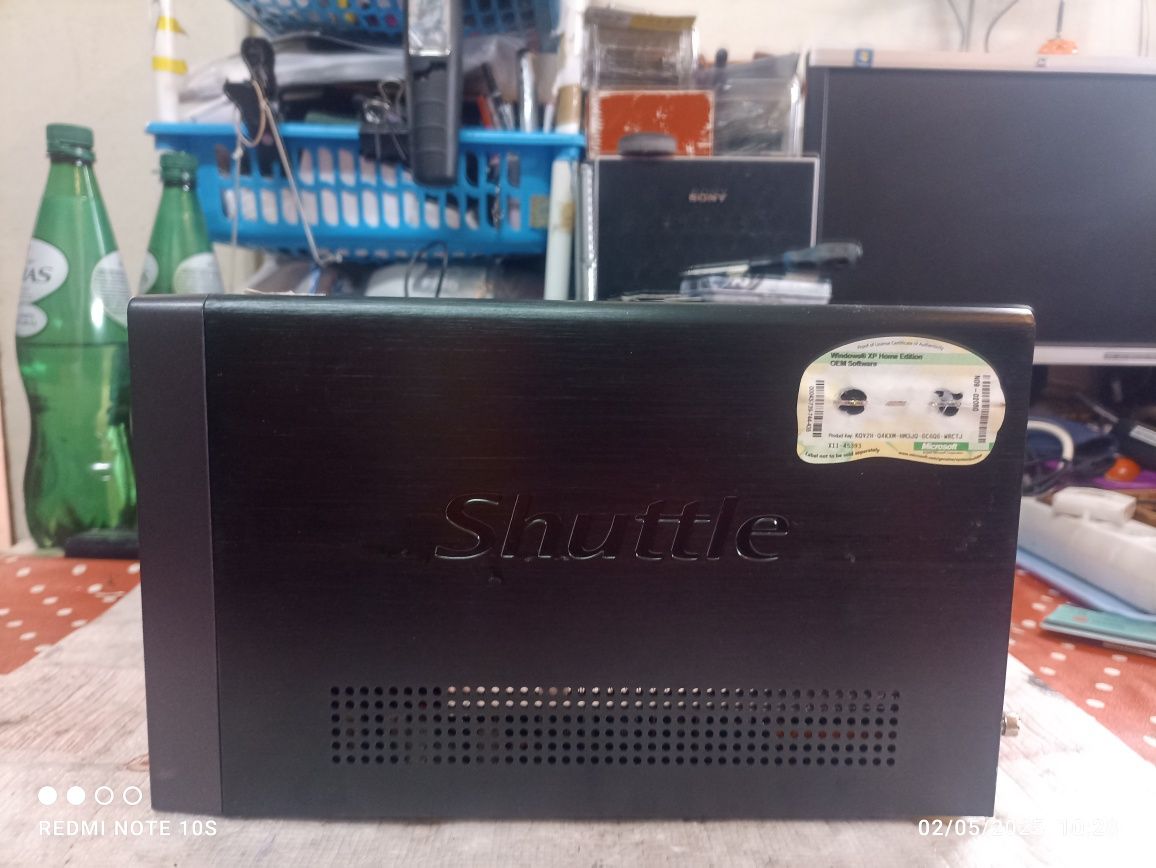 Shuttle XPC  > SB83G5
SB83G5