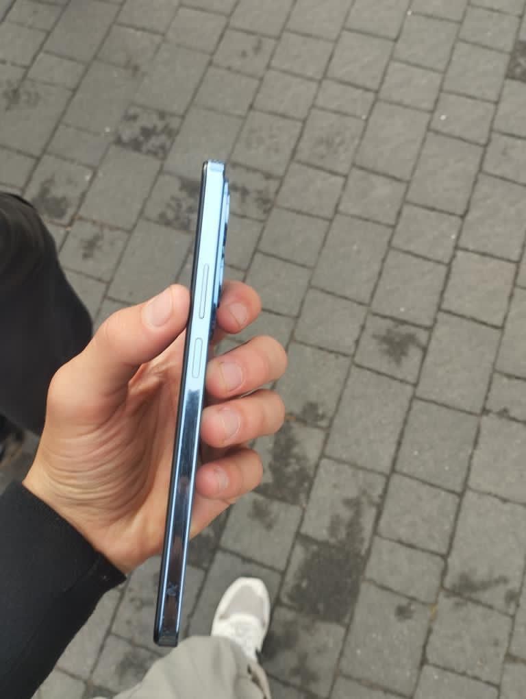 Телефон infinix hot 40 256/16