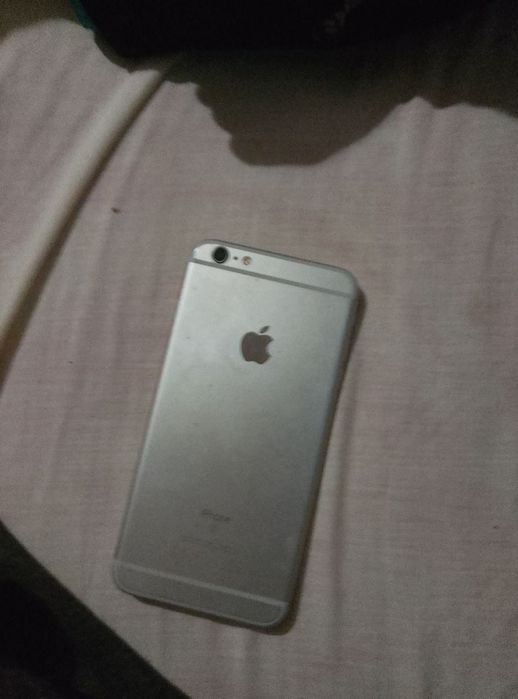 Айфон 6s. 4/64 обмін