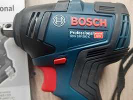 Klucz udarowy Bosch GDS 18V-200 C solo