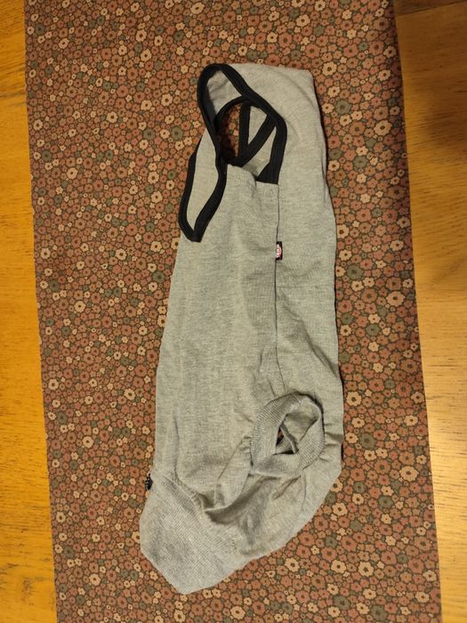 Ubranko pooperacyjne dla kotów Trixie - M-L Dł. grzbietu: 36-42 cm