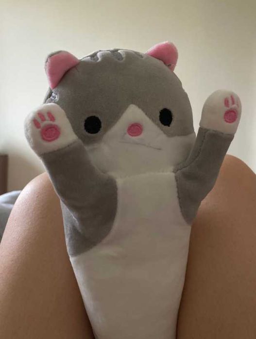 Кот батон 120см это красивый и необычный подарок для близкого человека