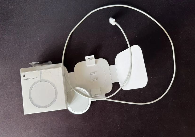 Apple magsafe charger оригинал