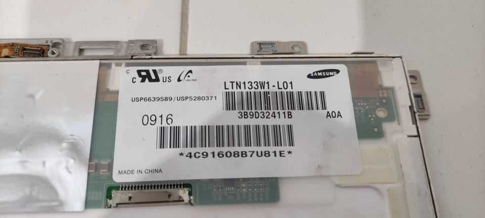 13.3 cal matryca LCD LP133WX1