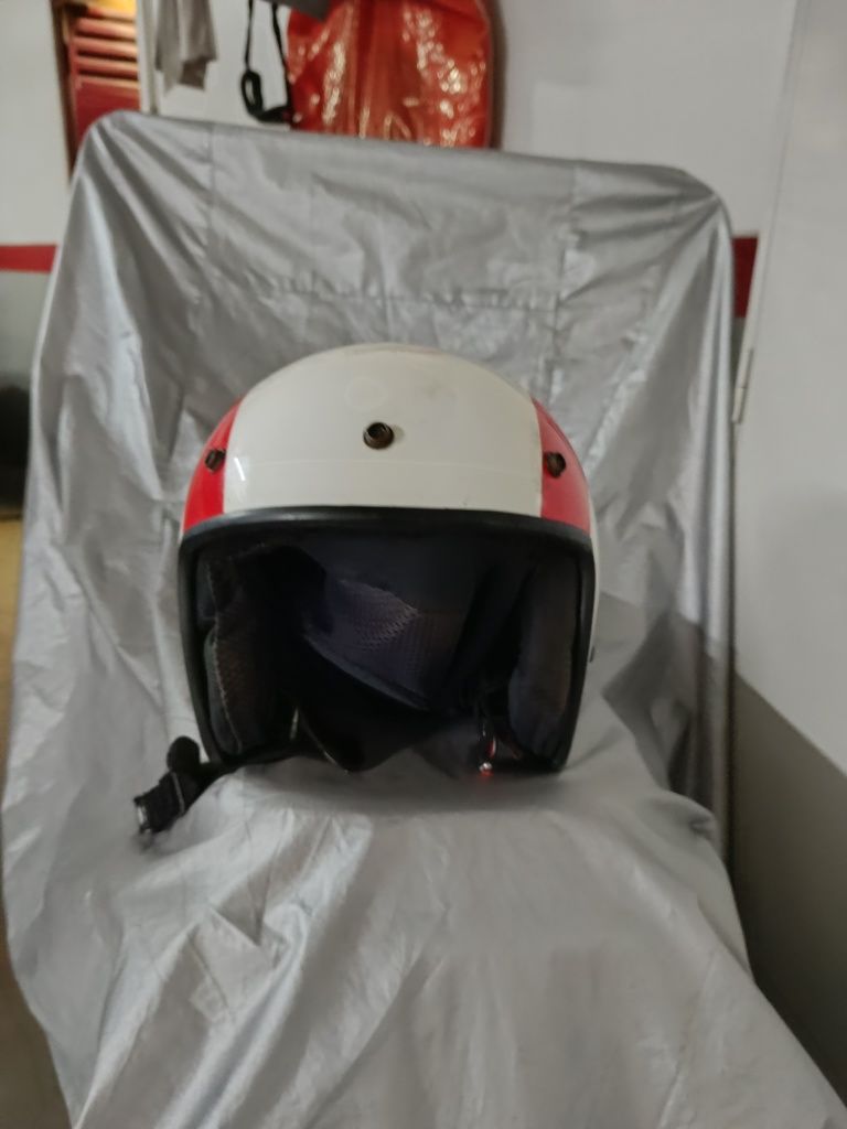 Capacete de mota