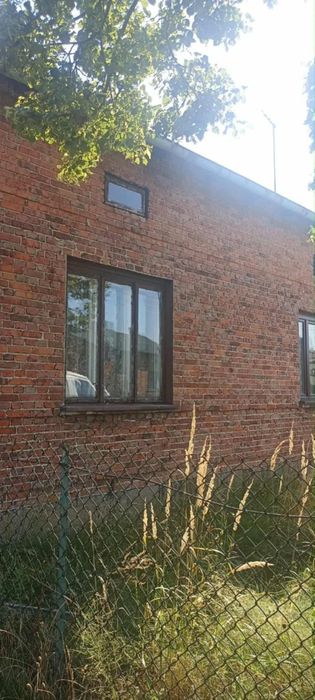 Sprzedam dom wolnostojący na działce 10 arów Moszczenica