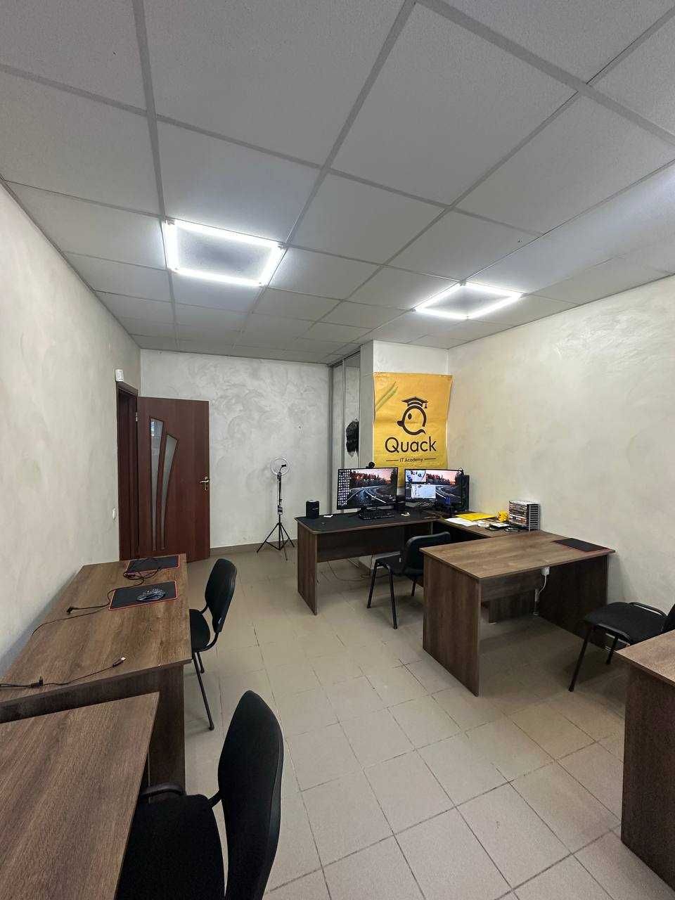 ЦЕНТР 73м2 Здам приміщення з Парковкою за ХОРОШОЮ Ціною