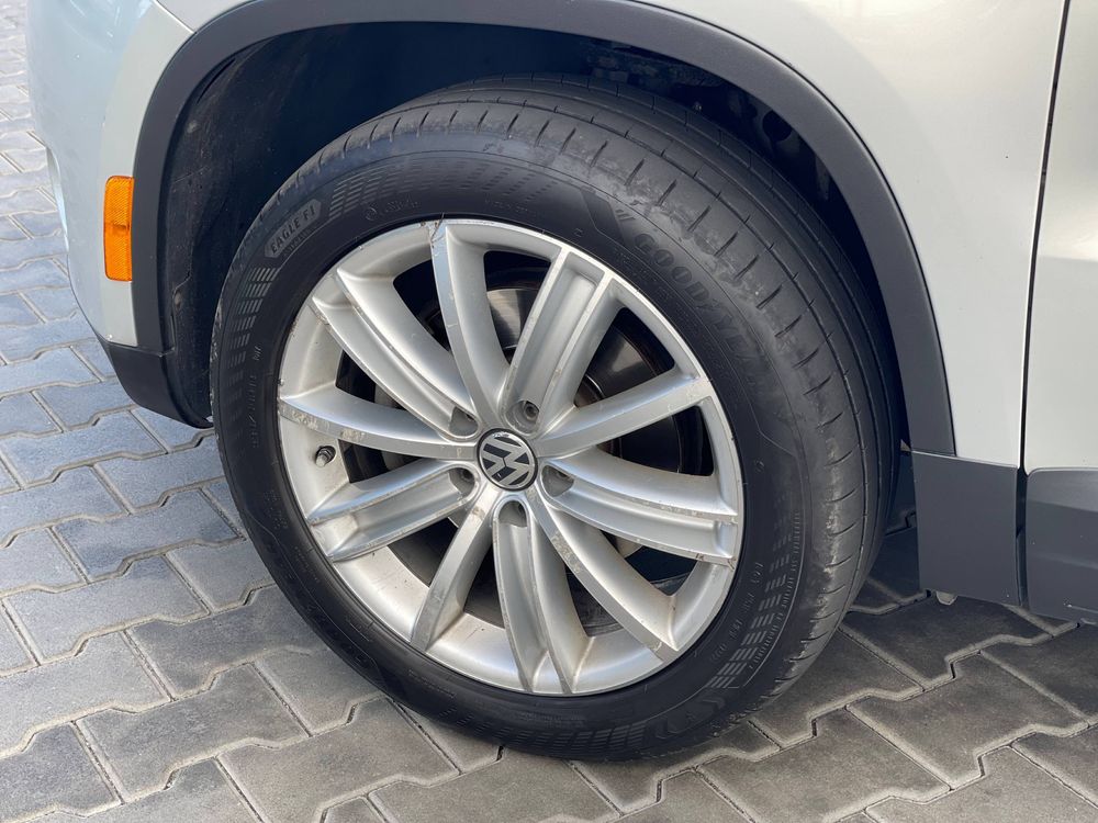 Volkswagen tiguan