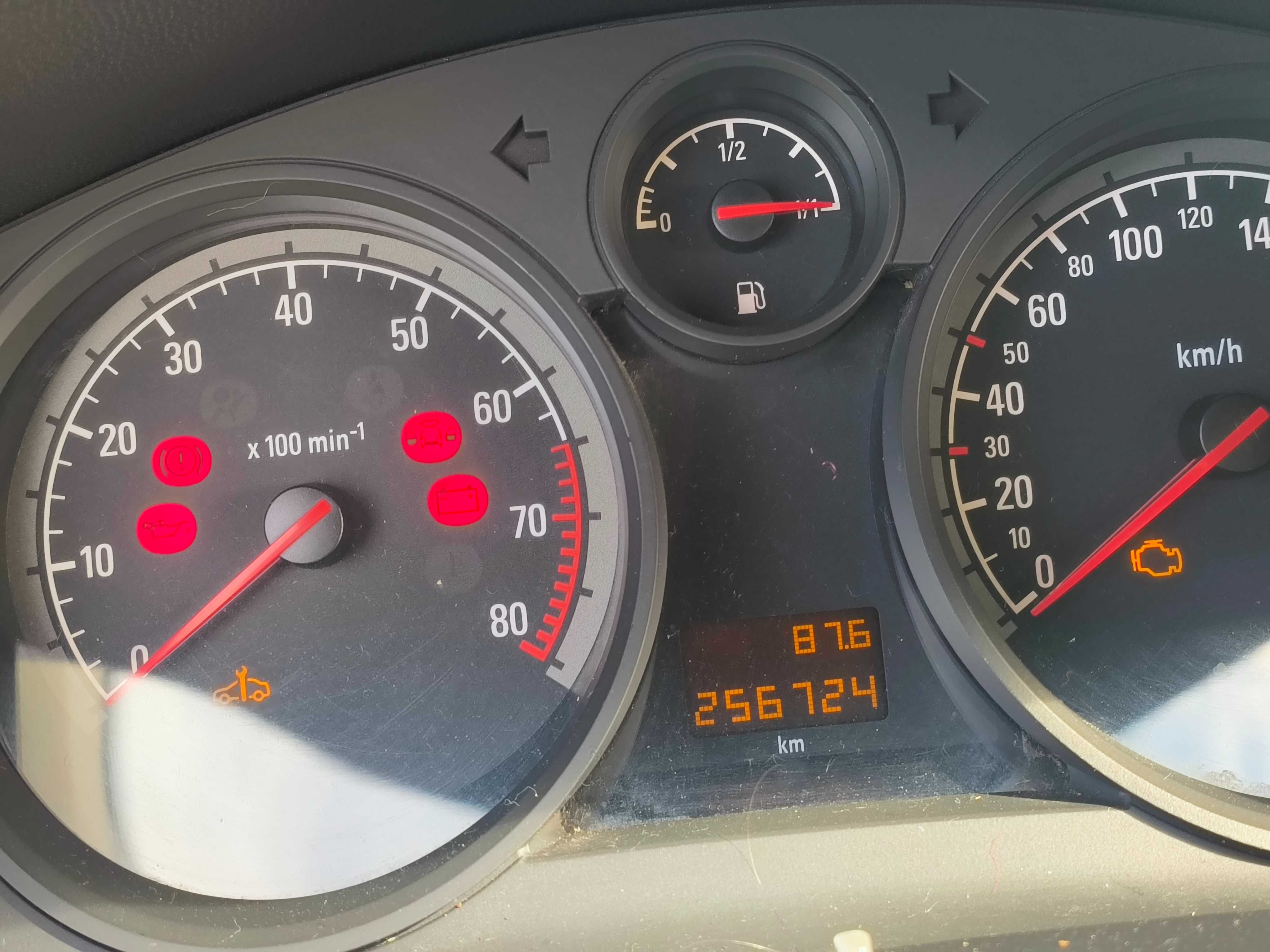 astra h 1.4 benz. 90KM 2005r.