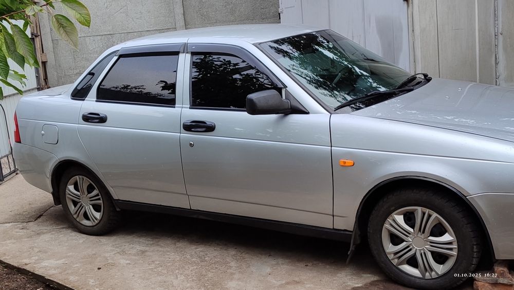 Автомобиль Приора 2170