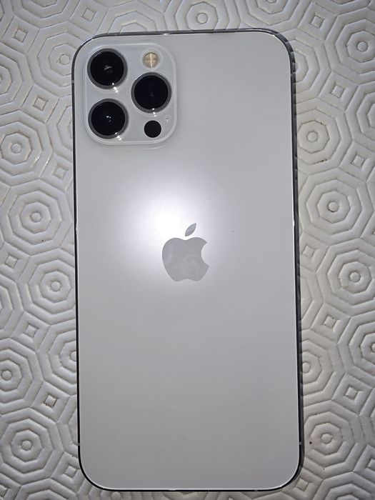 Iphone12 promax  em ótimo estado