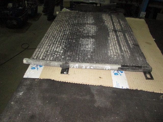 Radiador AC 64538377614 BMW E46 1999 320I BMW E46 SW 2002 320 USADO