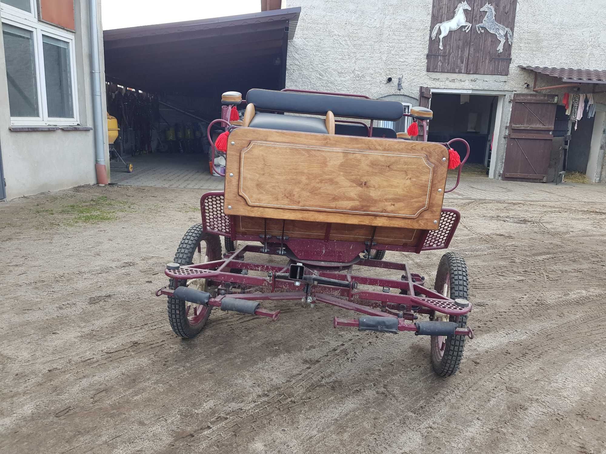 Bryczka do koni, dużych kucy