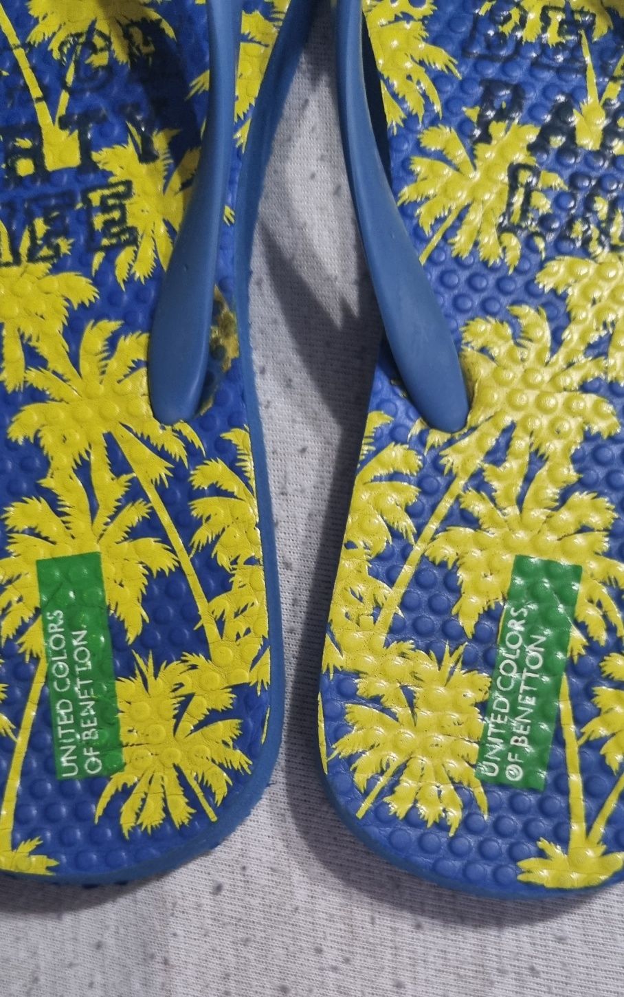 Japonki dziecięce United colors of benetton rozmiar 33 dlugosc 21cm