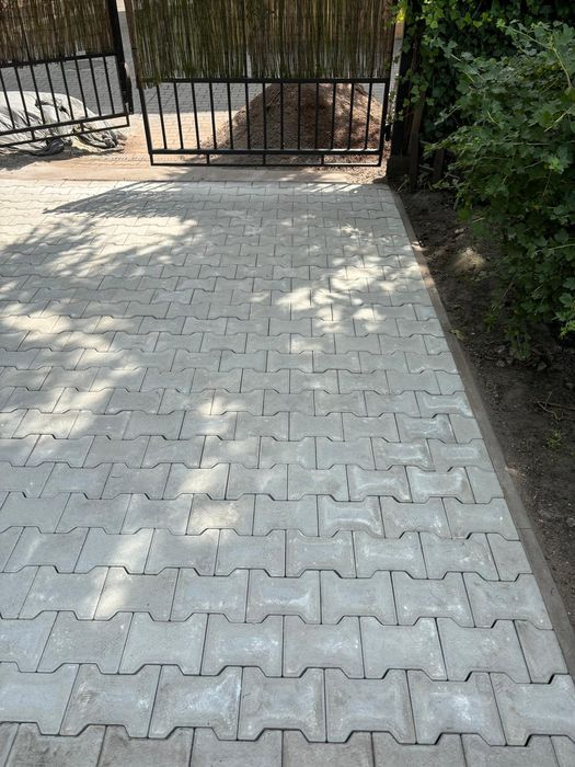 Układanie kostki brukowej