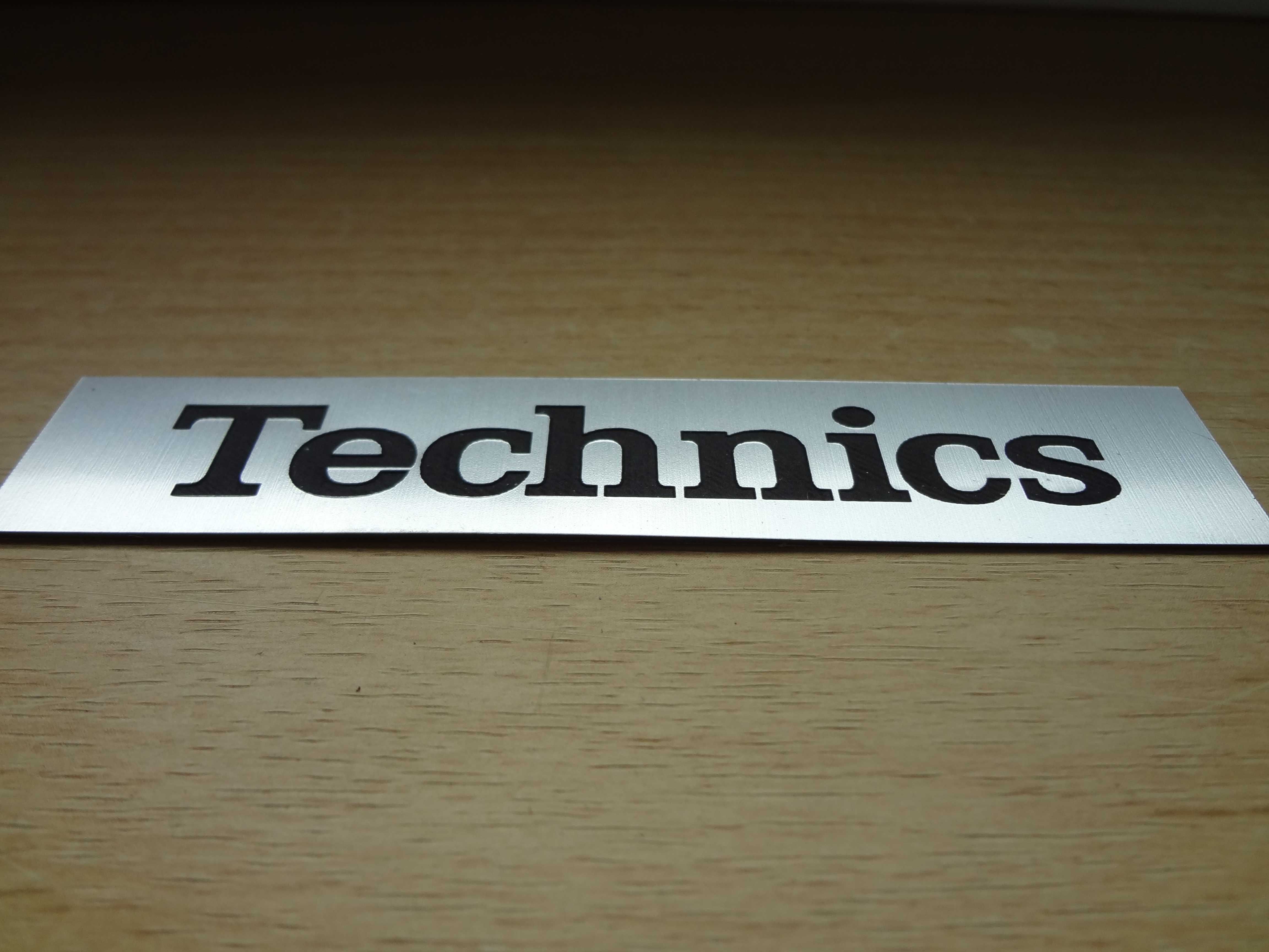 Technics logo napis