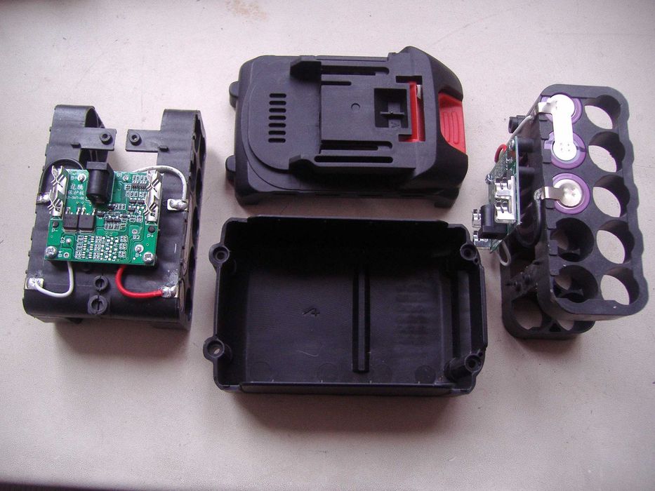 Аккумулятор Li-ion 18v-20v и под него зарядное устройство 18v-21v