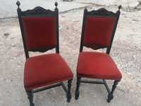 Conjunto de 2 cadeiras em madeira maciça e pele de pêssego (15€ duas)