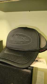 Corteiz alcatraz trucker hat triple black