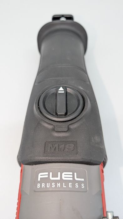 Milwaukee M18 FSX-0X - Piła szablasta 18 V FUEL