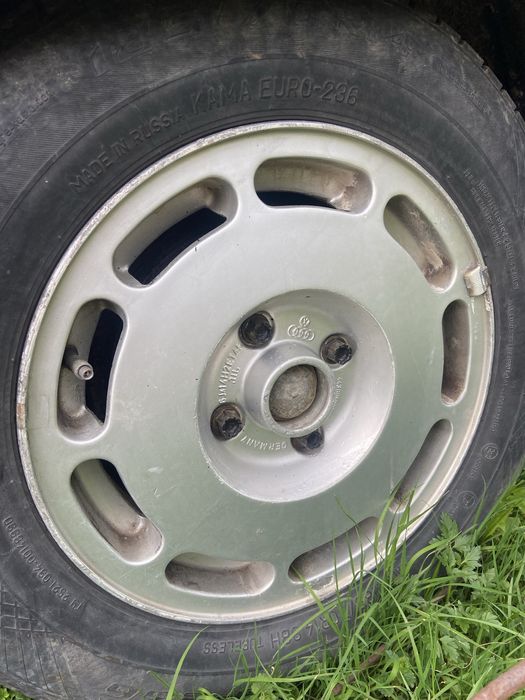 Ауді 100 с3 сигара 1.8 бензин - газ