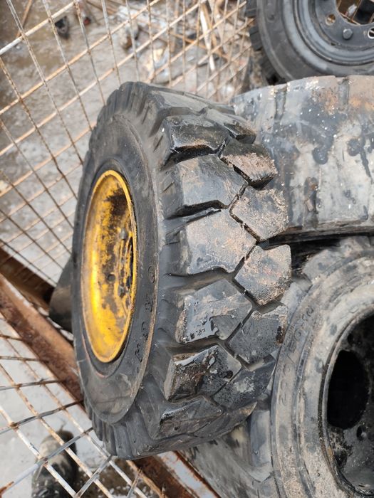 Opona pełna koło 5.00-8 wózek widłowy