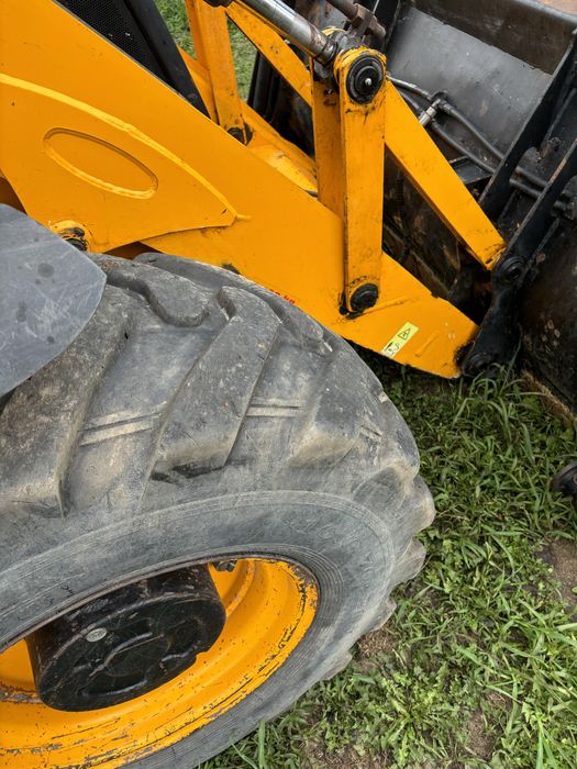 Продам екскаватор JCB 3CX contractor