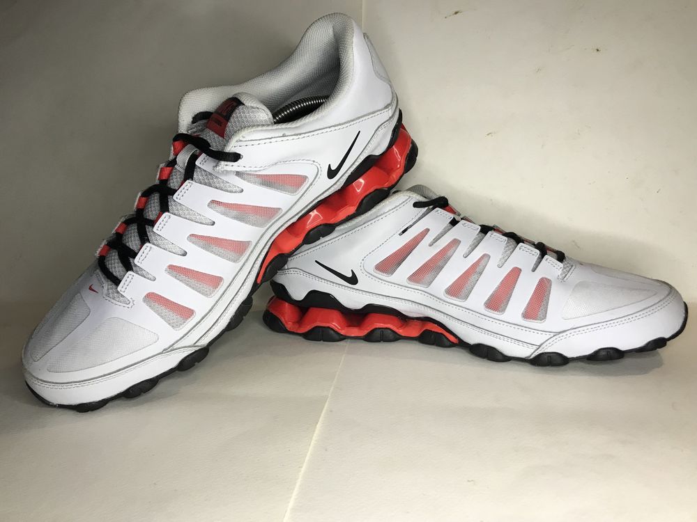 Nike reax 8 tr mesh чоловічі