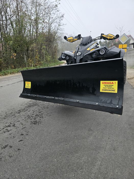 Solidny pług do śniegu na quada – dostawa na całą Polskę!