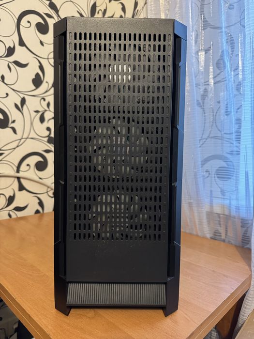 Frontier Malavi Mesh + 3 rgb вентилятори