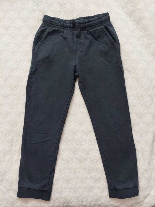 Spodnie dresowe i koszulki chłopięce rozm, 122/128, 7 sztuk