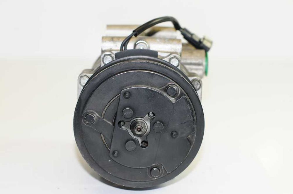 Компрессор кондиціонера Ford Fiesta (2008-2017 р. в) 1.4 1.6