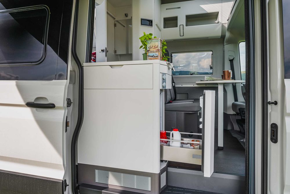 Wynajem kamperów Kraków, Katowice, Wrocław - VW Grand California 600