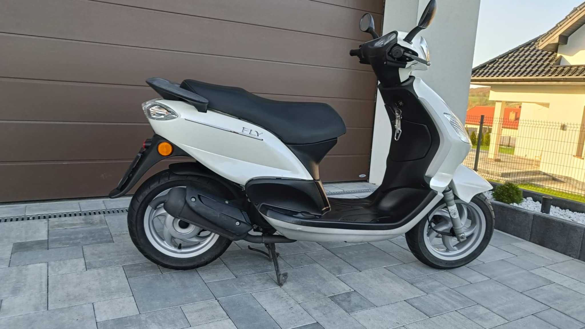 Skuter Piaggio Fly 50 2T z 2017 roku z Austrii Yamaha