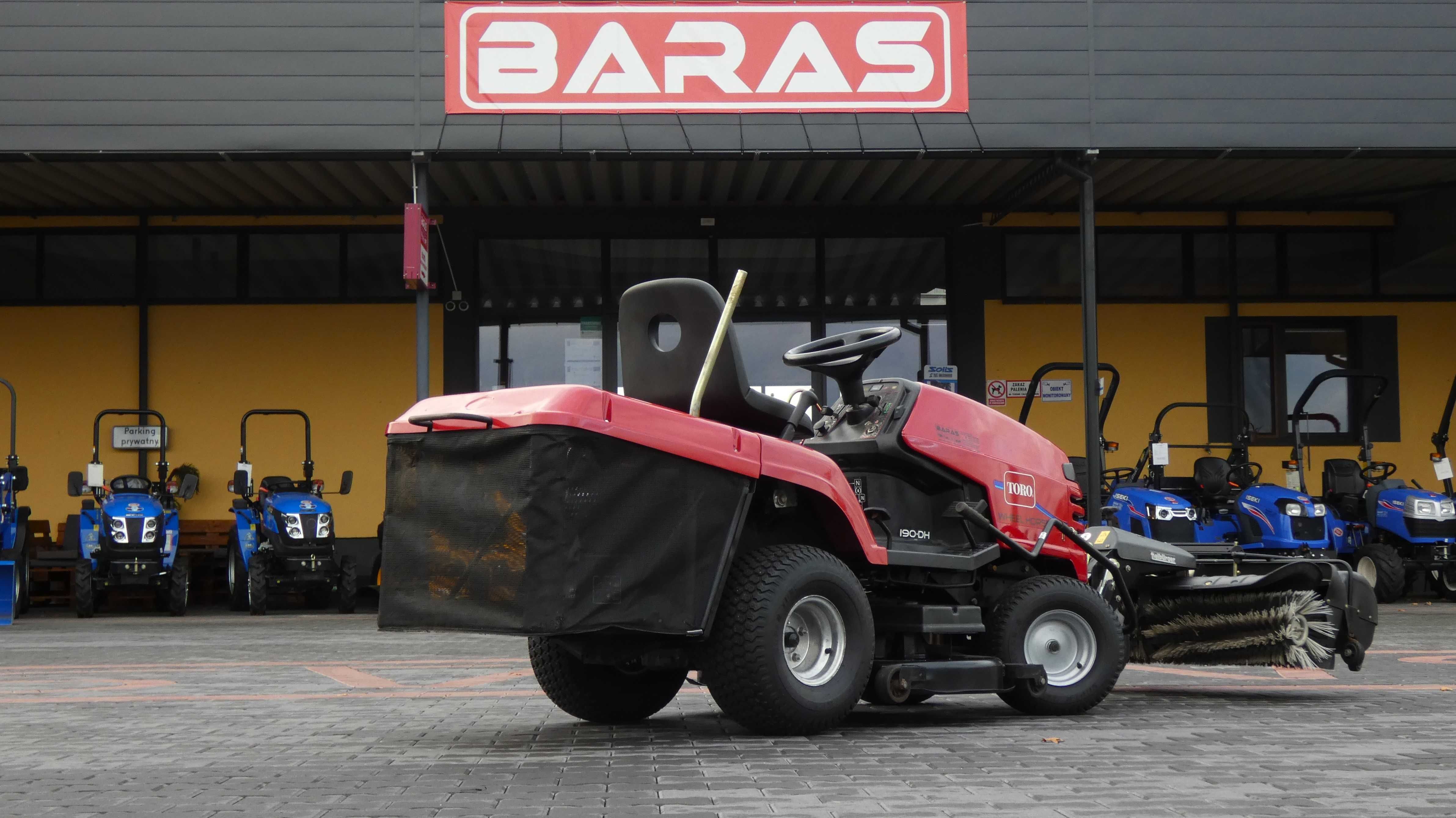 Traktorek kosiarka TORO B&S V2 22HP Hydro Zamiatarka (050701.3)  Baras