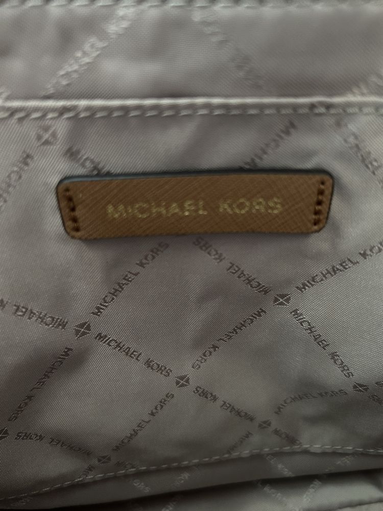 Torebka listonoszka Michael Kors