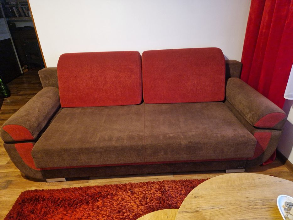 Kanapa bardzo wygodna