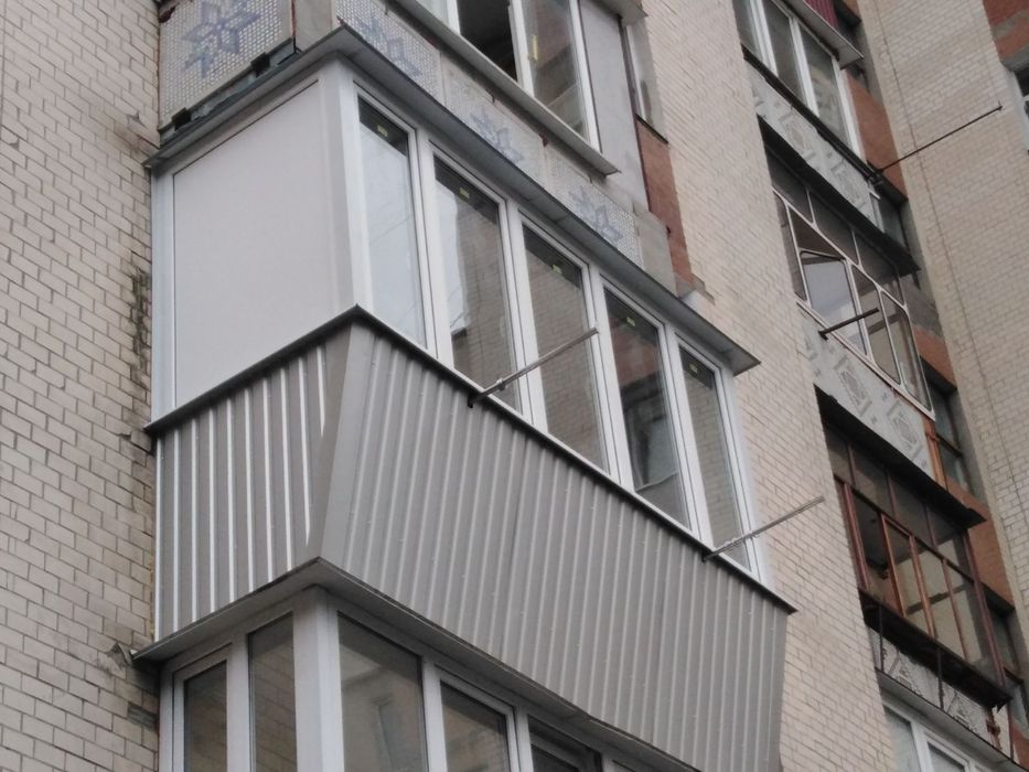 Балкони під ключ