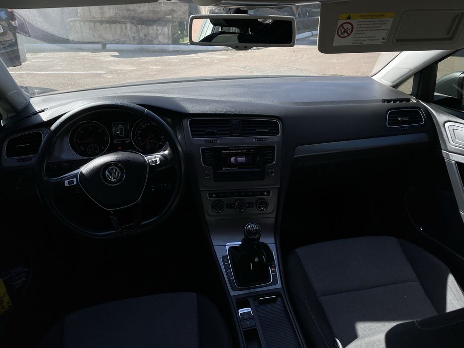Volkswagen GOLF 7