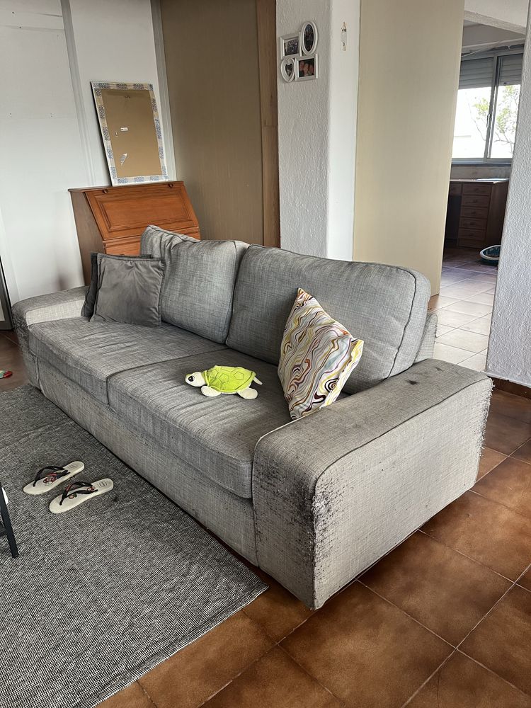 Sofa KIVIK 3 lugares