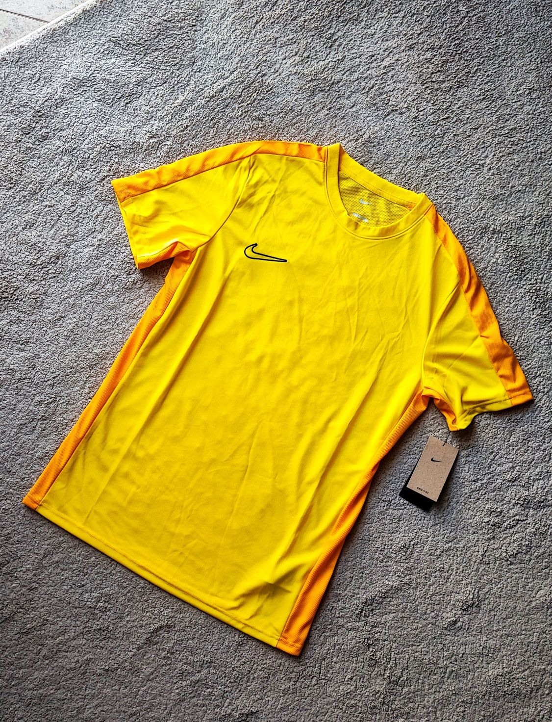 T-shirt Nike NOVA