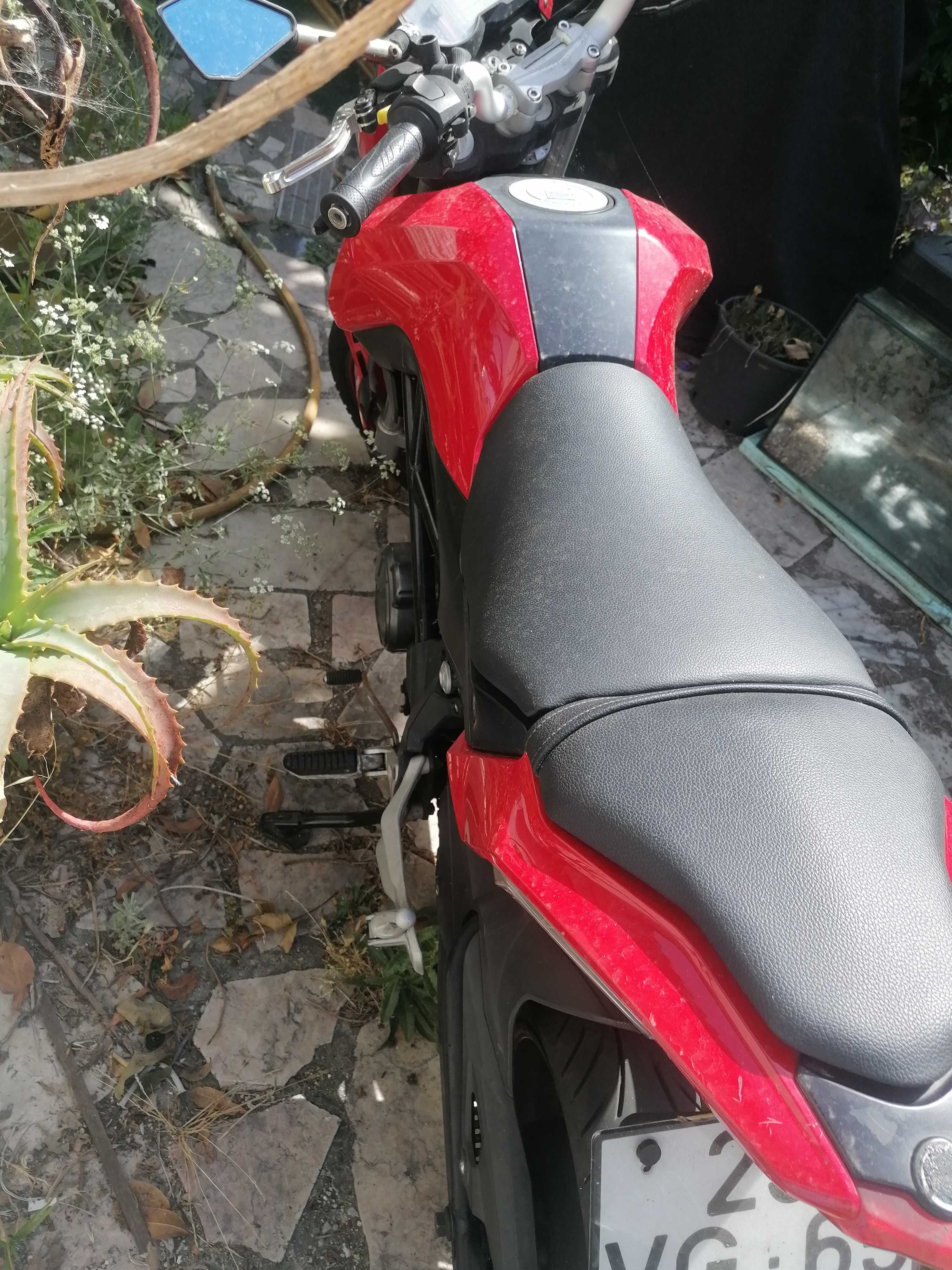Benelli Tnt 125 tornado naked