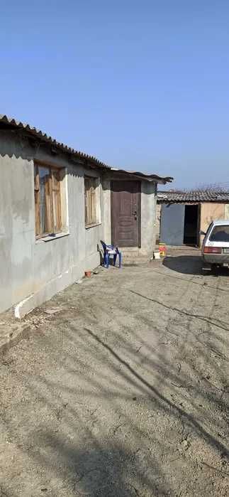 (13) Продам будинок в 3 кварталі с. Великий Дальник.