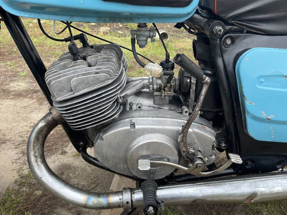 Продам Юпітер 4 в хорошому стані