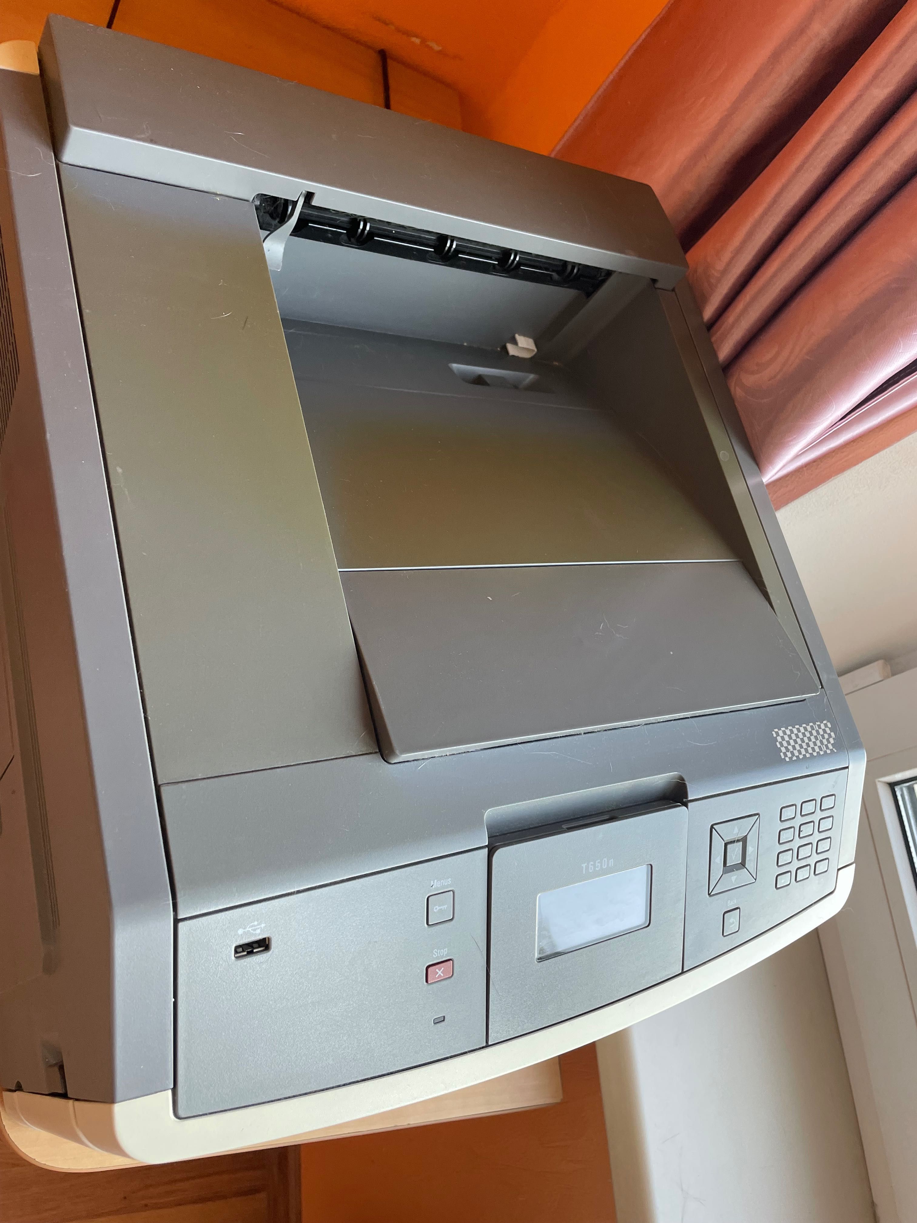 Принтер Lexmark T650n