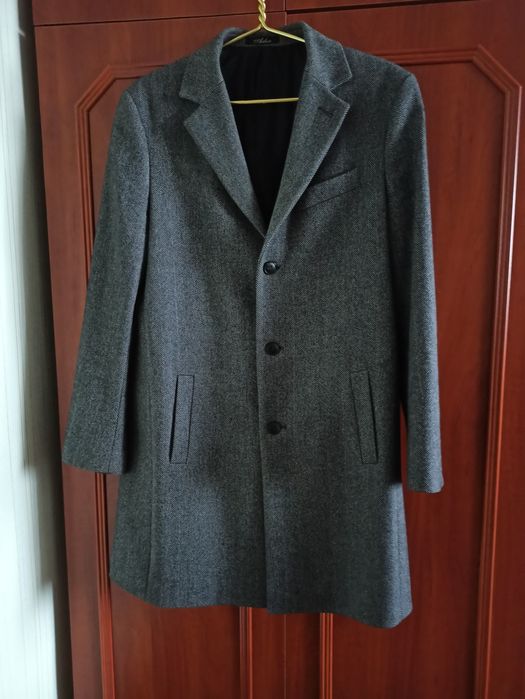 Продам мужское пальто