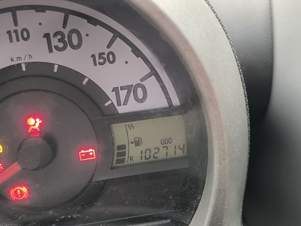 Toyota Aygo niski przebieg